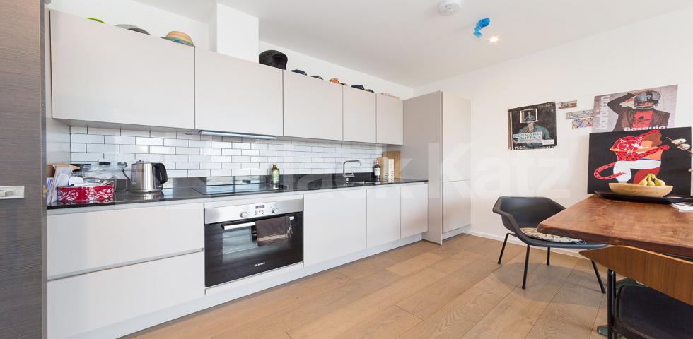Stunning Apartment Lansdowne Road , Notting Hill